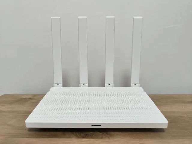 Xiaomi AX3000T + OpenWRT 24.10