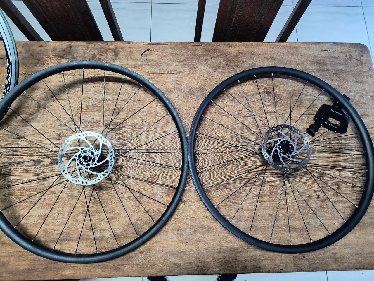 Roda de bicicleta aro 29 Brave boost padrão xd - Foto 3