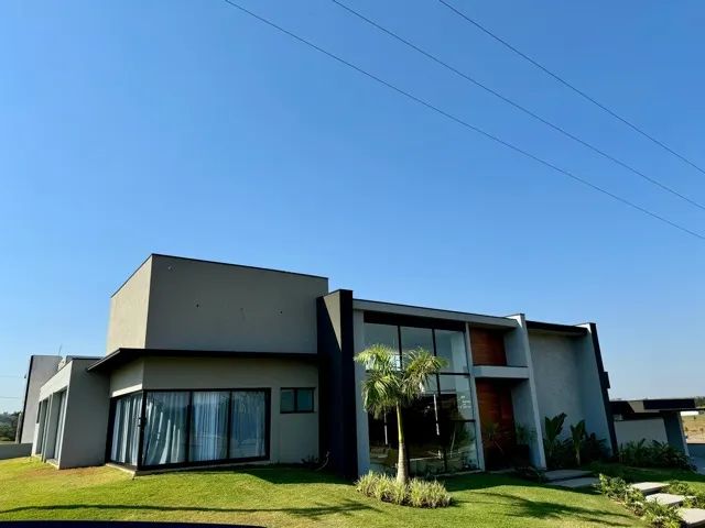 ? Oportunidade Única - Casa de Alto Padrão na Represa - Riviera Santa Cristina 3 (Itaí/SP