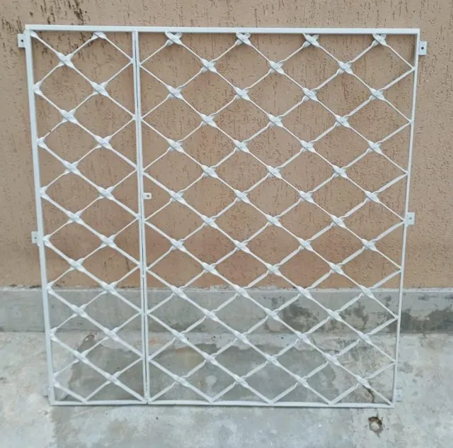 Grade de ferro 103 x 96.5