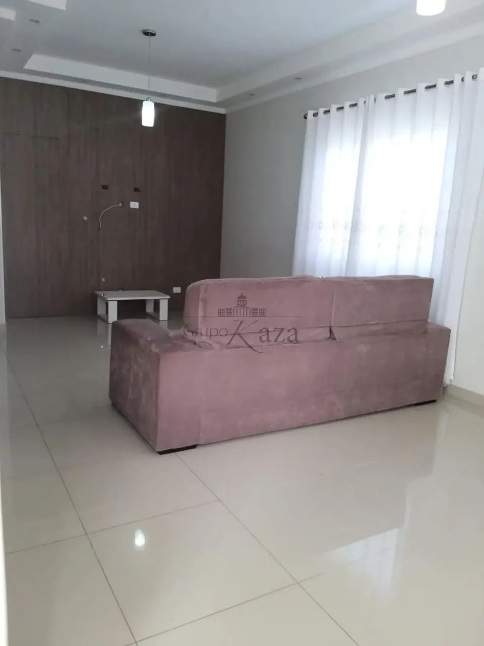 Casa Sobrado - Villa Branca - Jacareí - 3 Dormitórios - 200m². - Foto 2