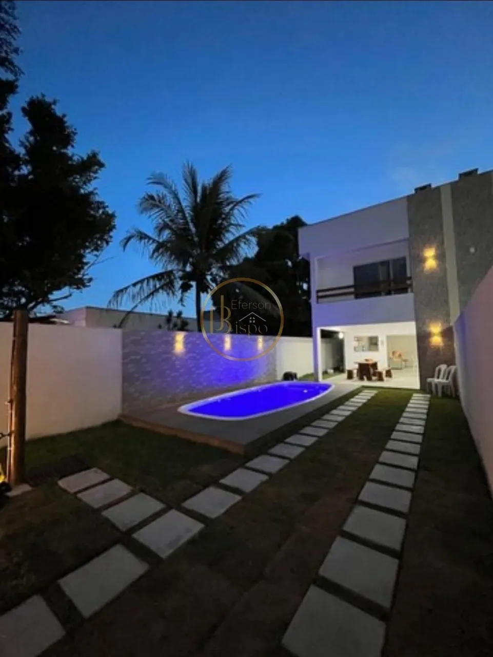 Casa 03 Dorm. em Coroa Vermelha - R$ 580.000 - Venda/Locação