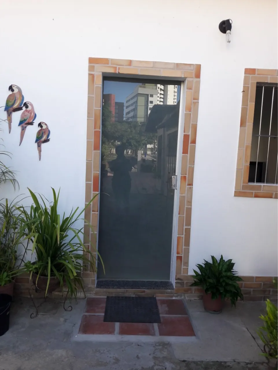 Aluguel em Ponta Negra, mobiliado, 01 quarto.