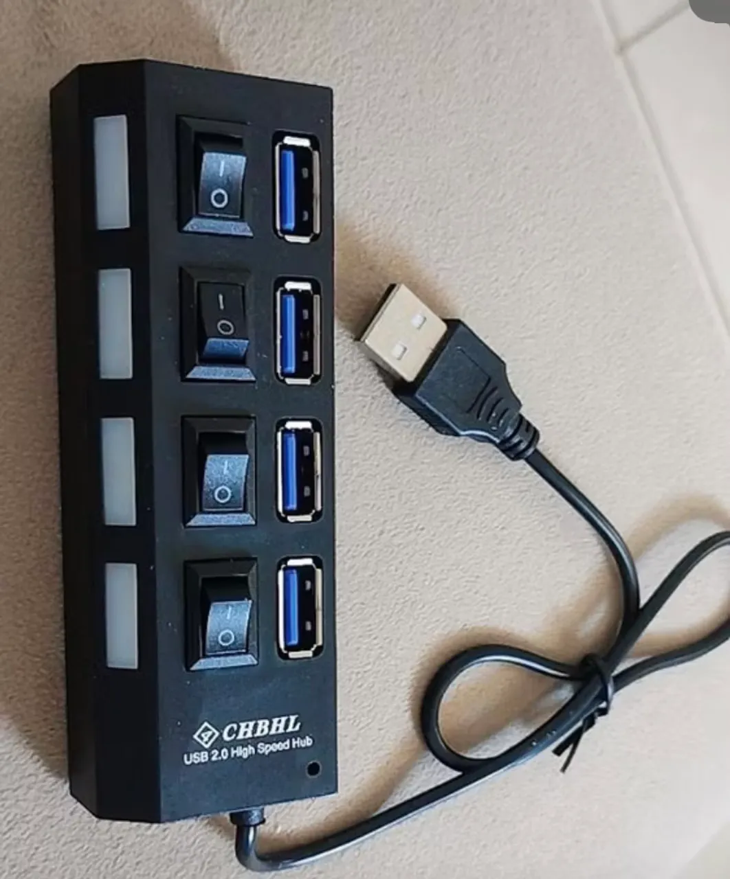 Hub USB 2.0, Portas com Interruptores R$ 30