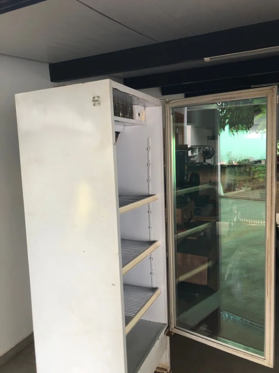 Geladeira expositora refrimate boas condições no estado - Foto 2