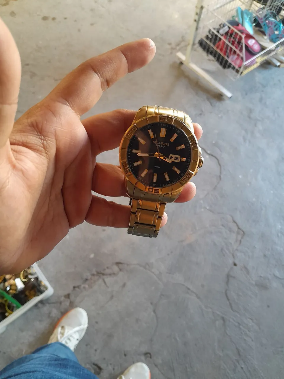 Relógio Technos Legacy dourado