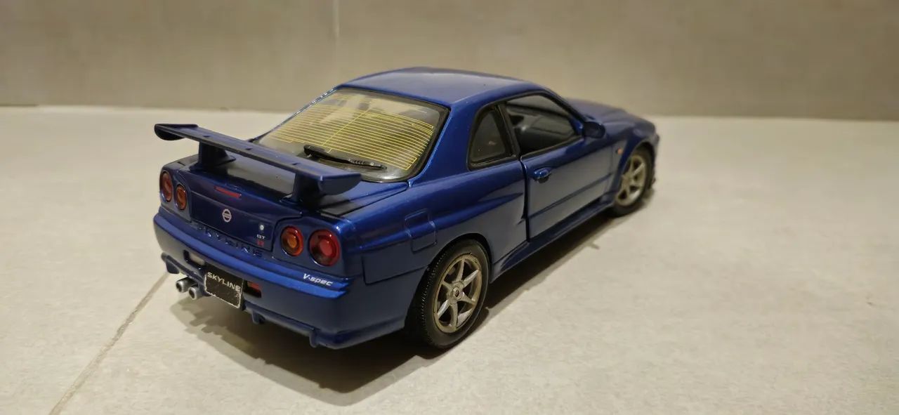 Nissan Skyline GT-R R34- miniatura 1/18 - Foto 3