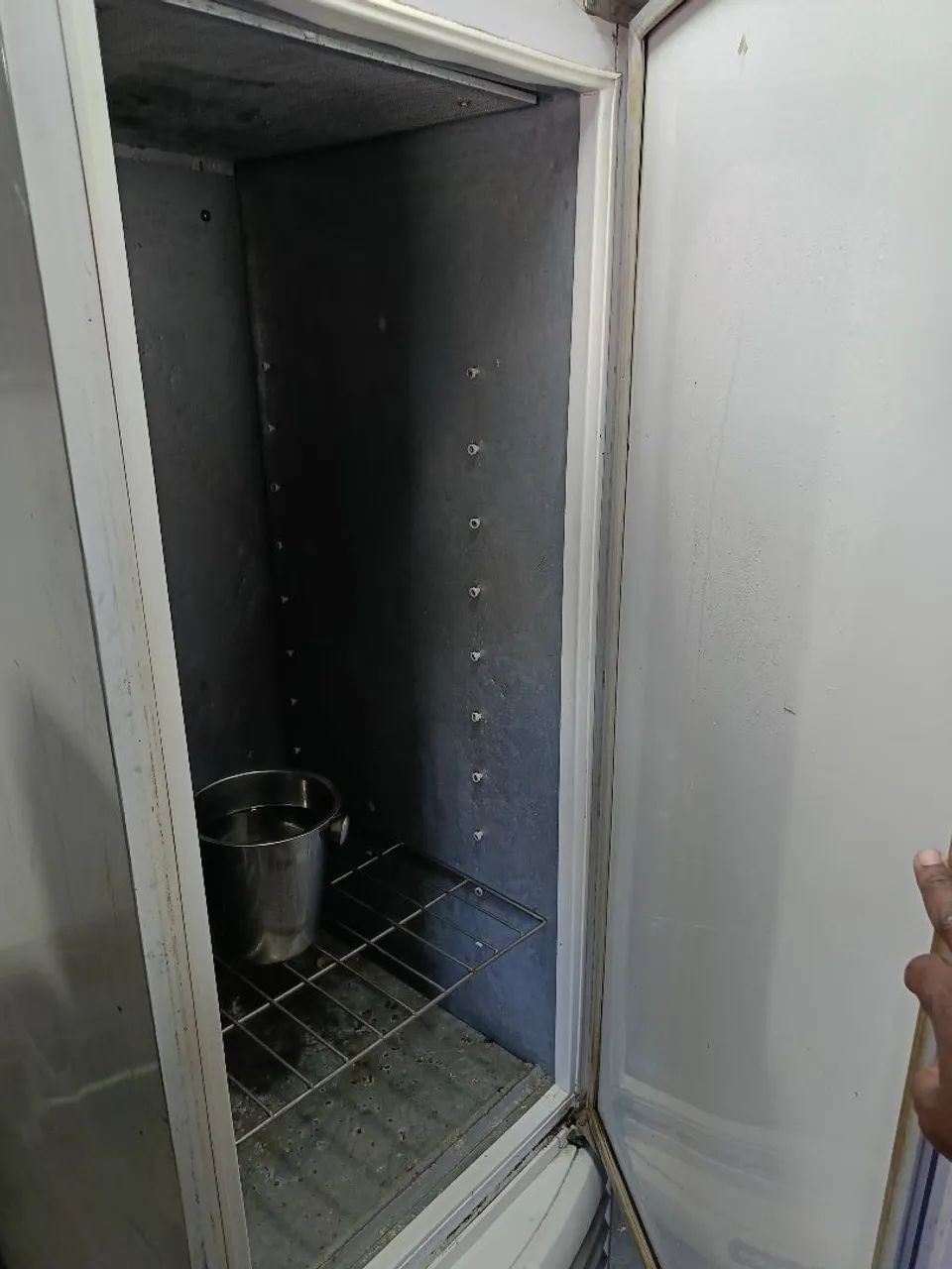 Freezer vertical metalfrio 590Litros 110v - Foto 3