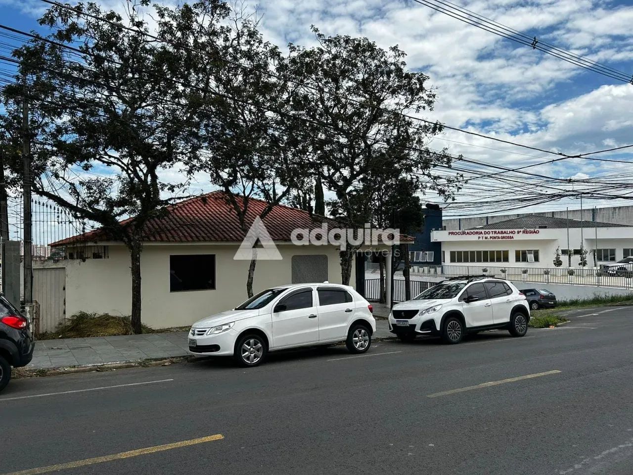 Casa Comercial à Venda e Locação, com 340m² de área útil. Próximo a Prefeitura Municipal d - Foto 3