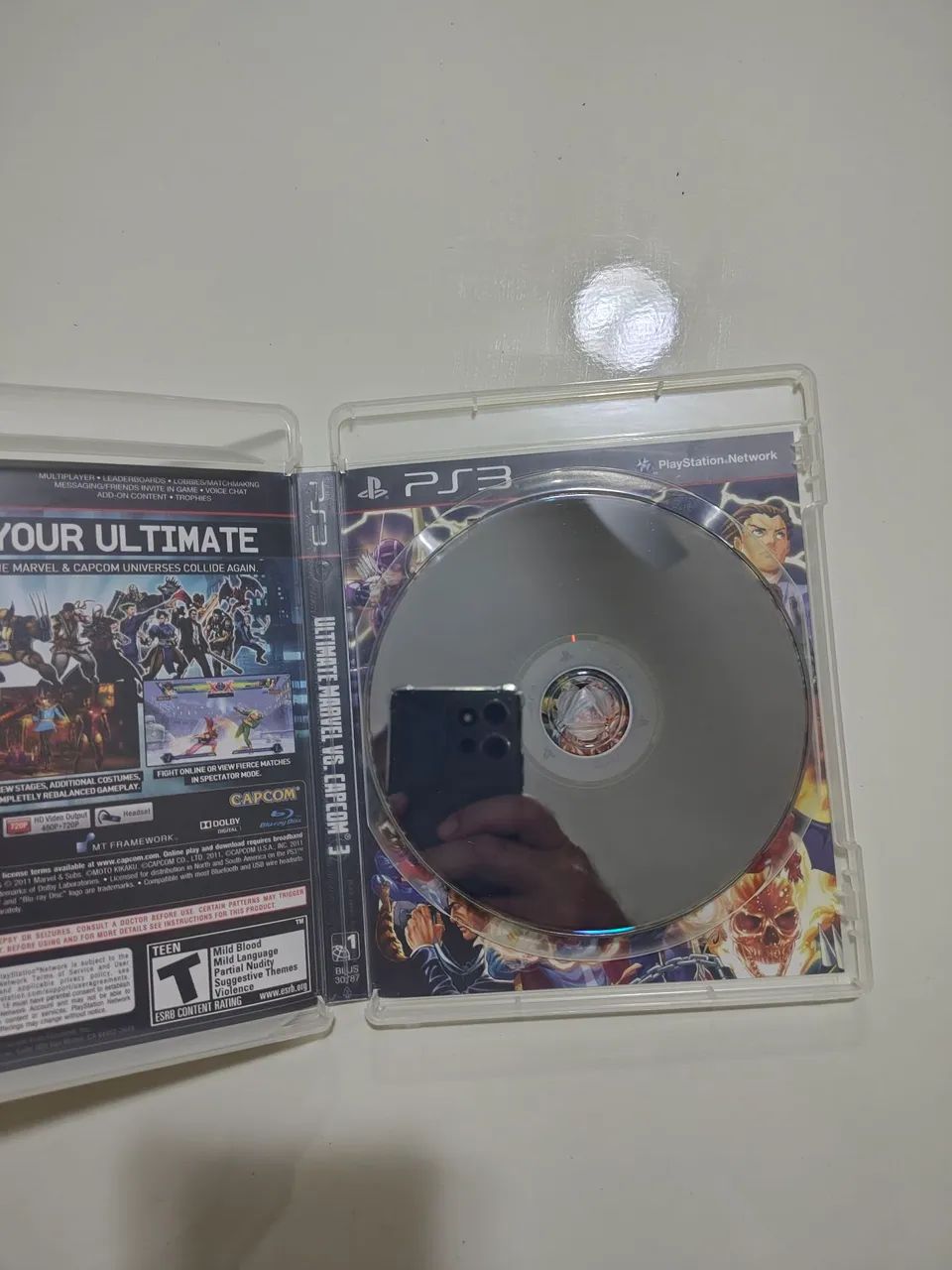 Ultimate Marvel vs Capcom 3 - PS3 - Foto 4