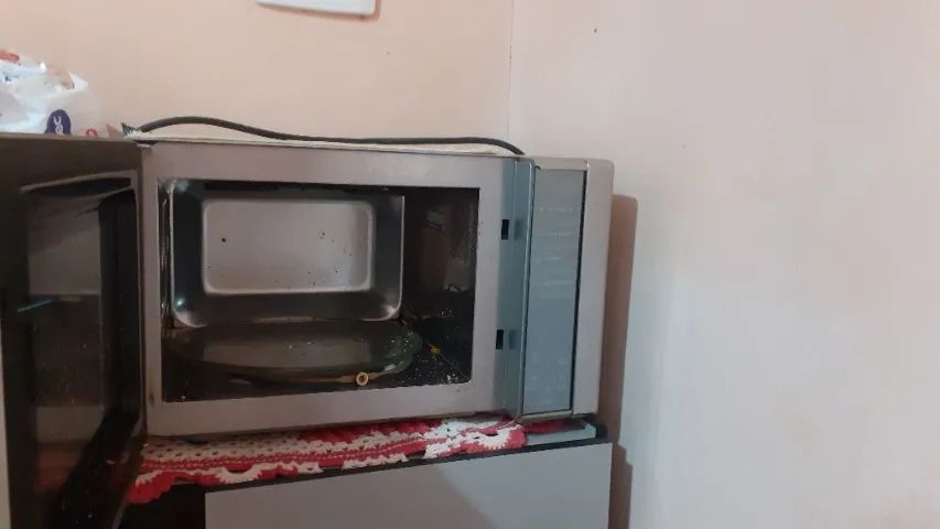 Geladeira e microondas inox  - Foto 3