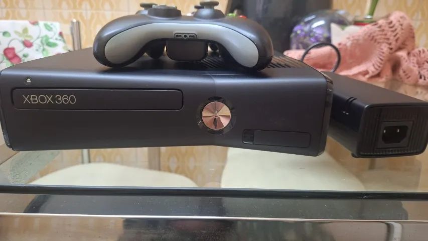 Video Game XBox360 com Kinet e jogos - Foto 5