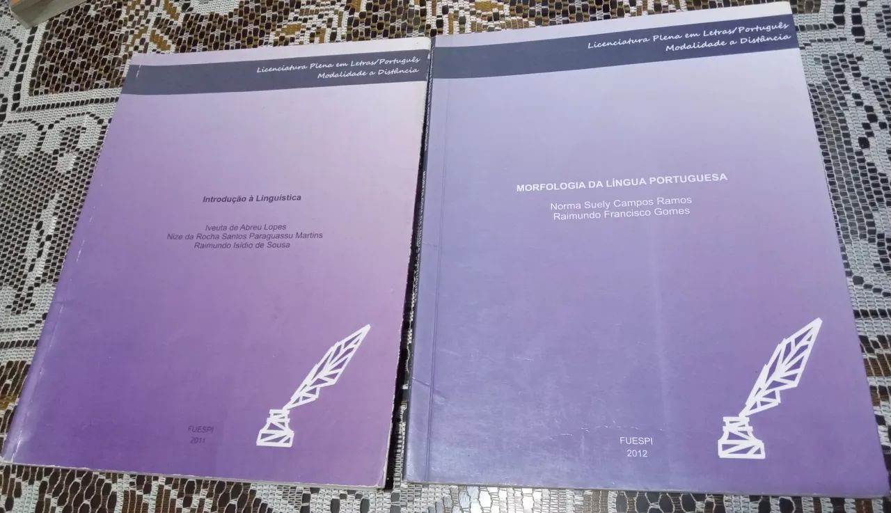 2 livros universitários para licenciatura plena em letras/português