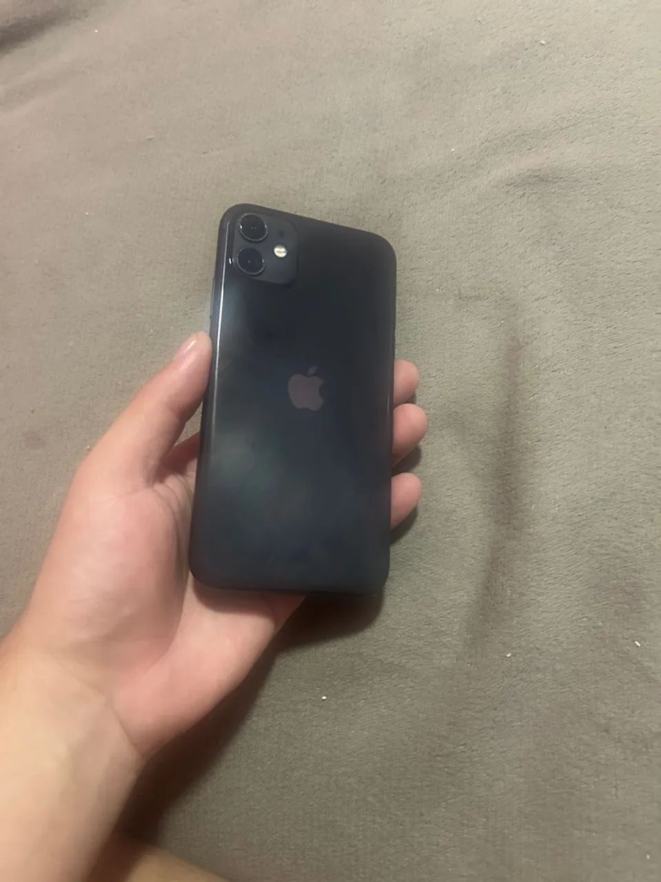 iPhone 11 normal 64gigas 