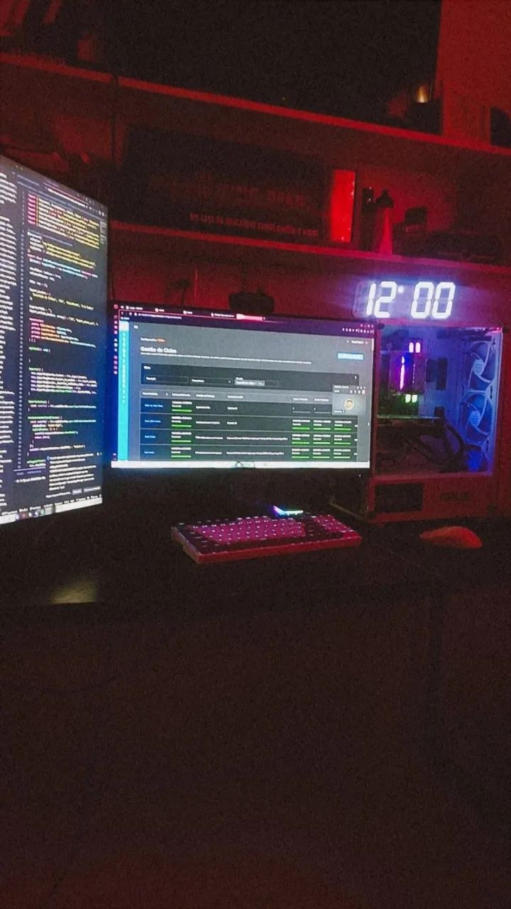 CPU Ryzen 5 PRO 4650G | RX 580 | 16GB DDR4 | SSD NVMe + SSD SATA