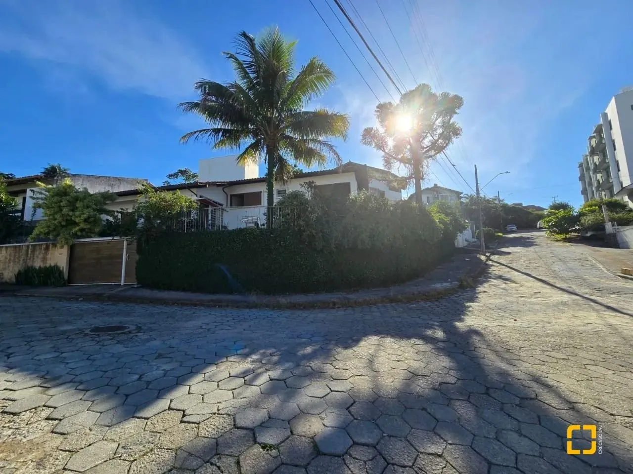 Casa Na Carvoeira próximo a UFSC 4 quartos financiável