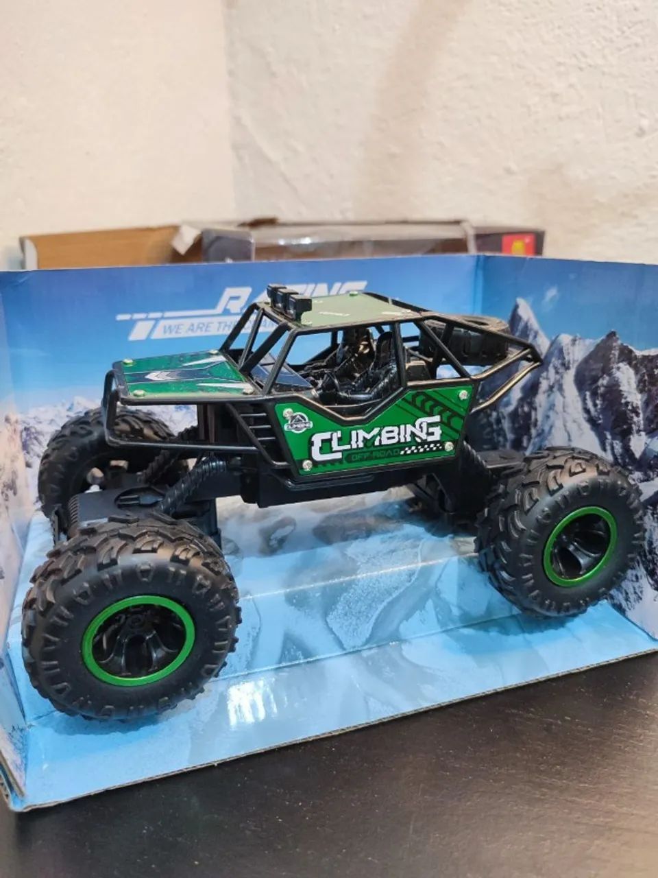 Carro de controle remoto - Foto 4