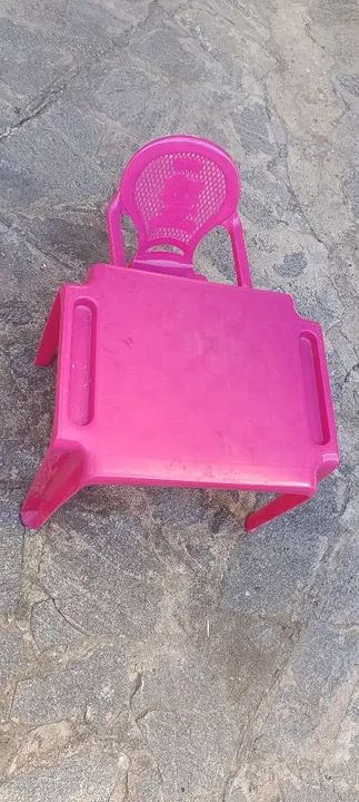 Mesa e 1 Cadeira Infantil Rosa - Foto 4