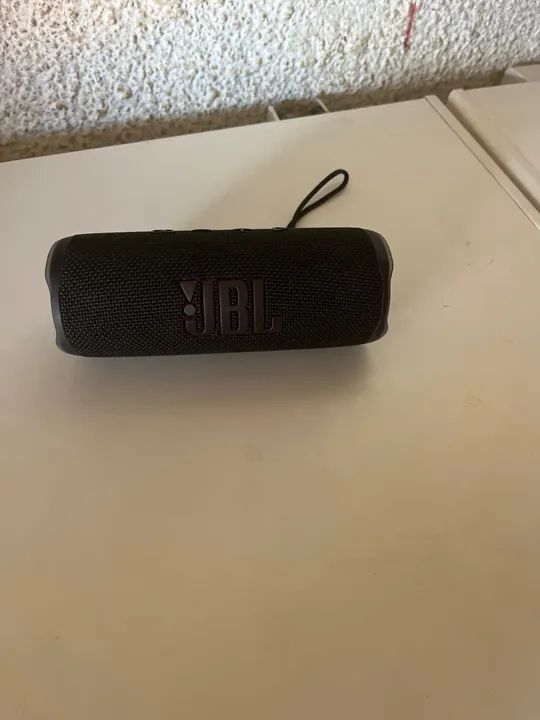 Caixa de som jbl a prova d?água  - Foto 2