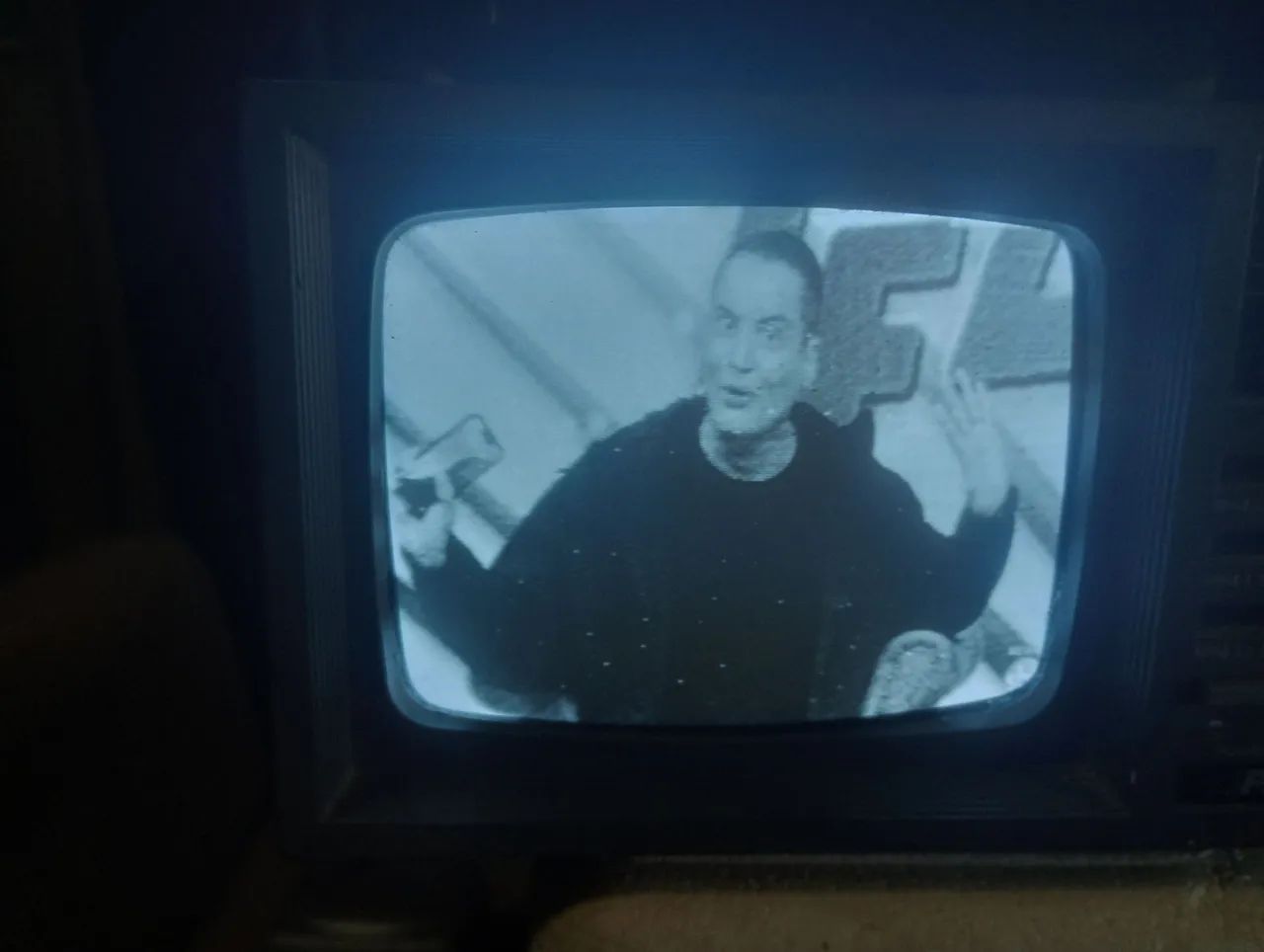 Mini TVs Portáteis - Colecionador ou Uso Geral - Foto 2