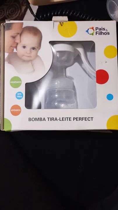 Vendo bomba de tira leite nova e lote menino tamanho RN, P,M e G mais de 200 peça 