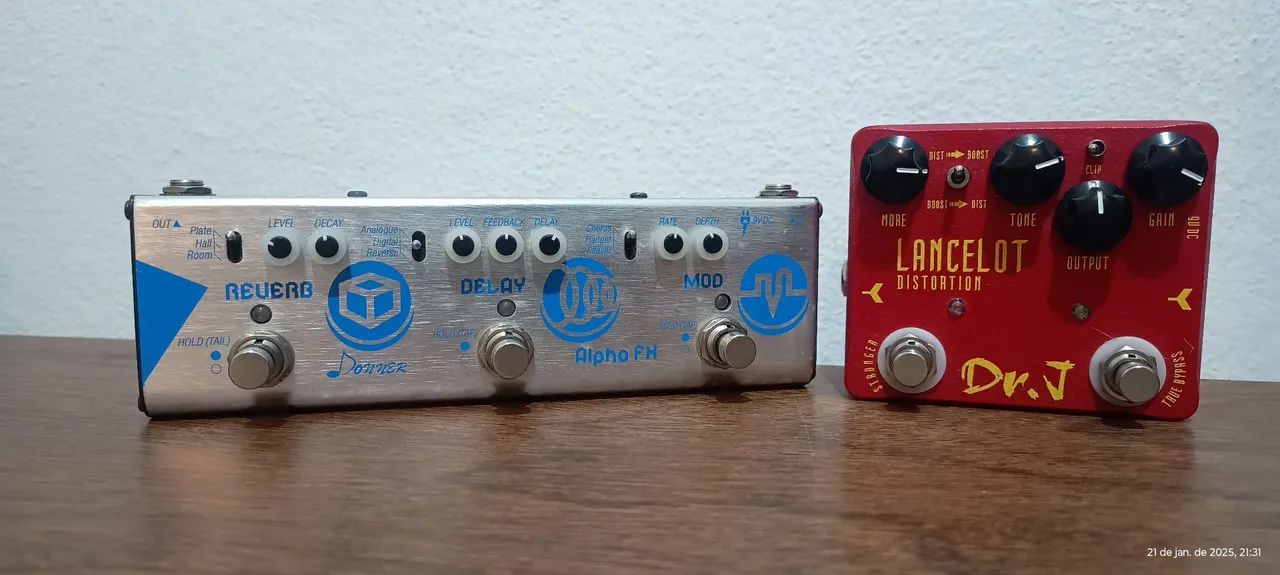 Combo de pedais - Distortion Dr. J + Donner Alpha FX