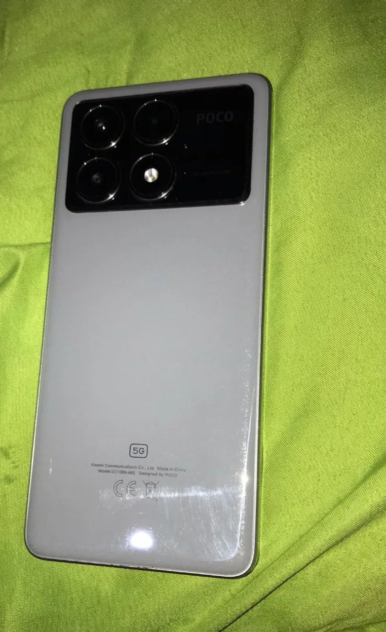 Poco x6 pro 526 GB , 12 de ram 120 HZ celular em ótimo estado