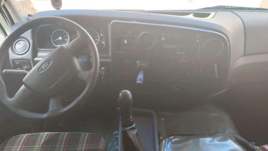 Ford carga 2429 Leito/BAU - Foto 12