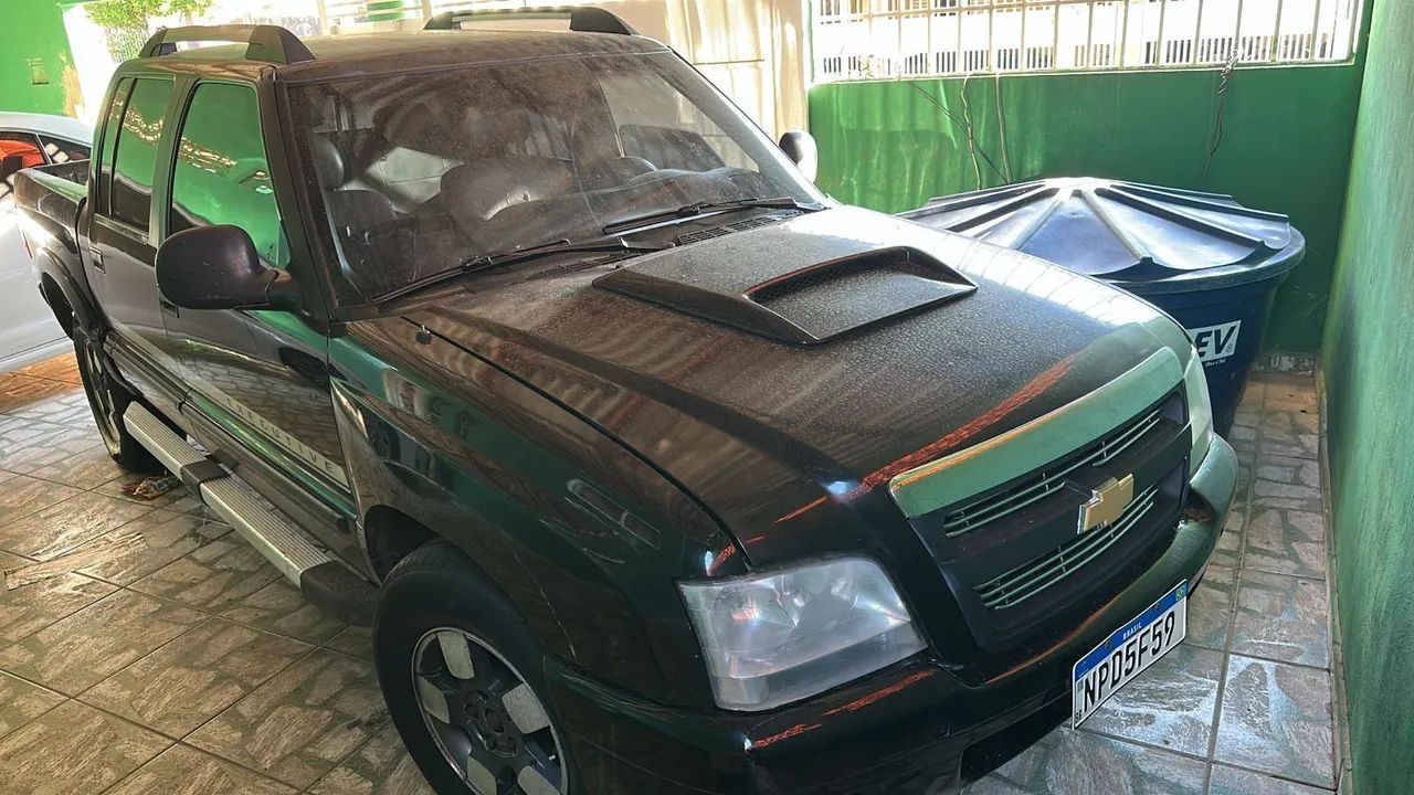 S-10 Executive