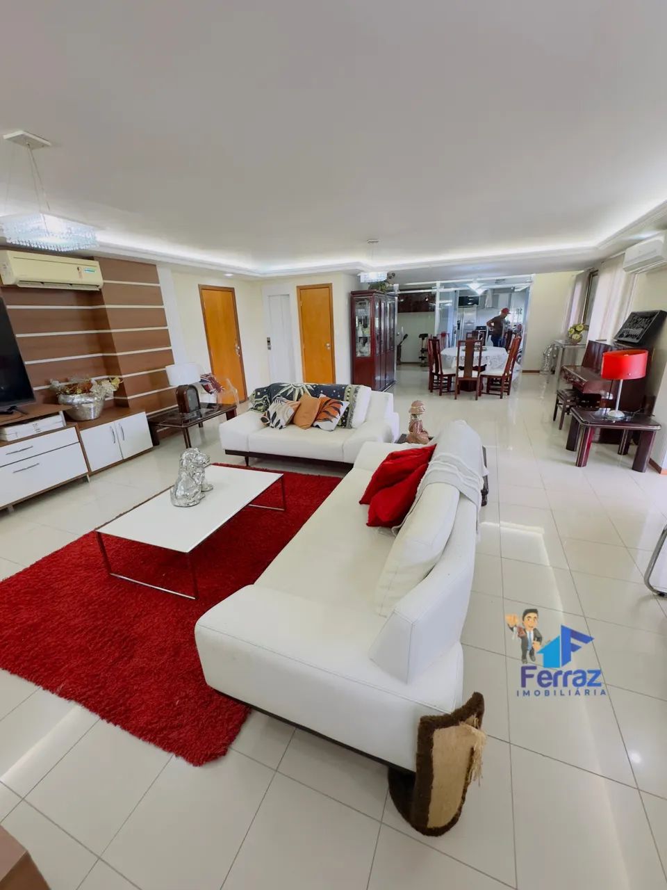 Triplex 06 quartos 392m2 no Parque das Laranjeiras