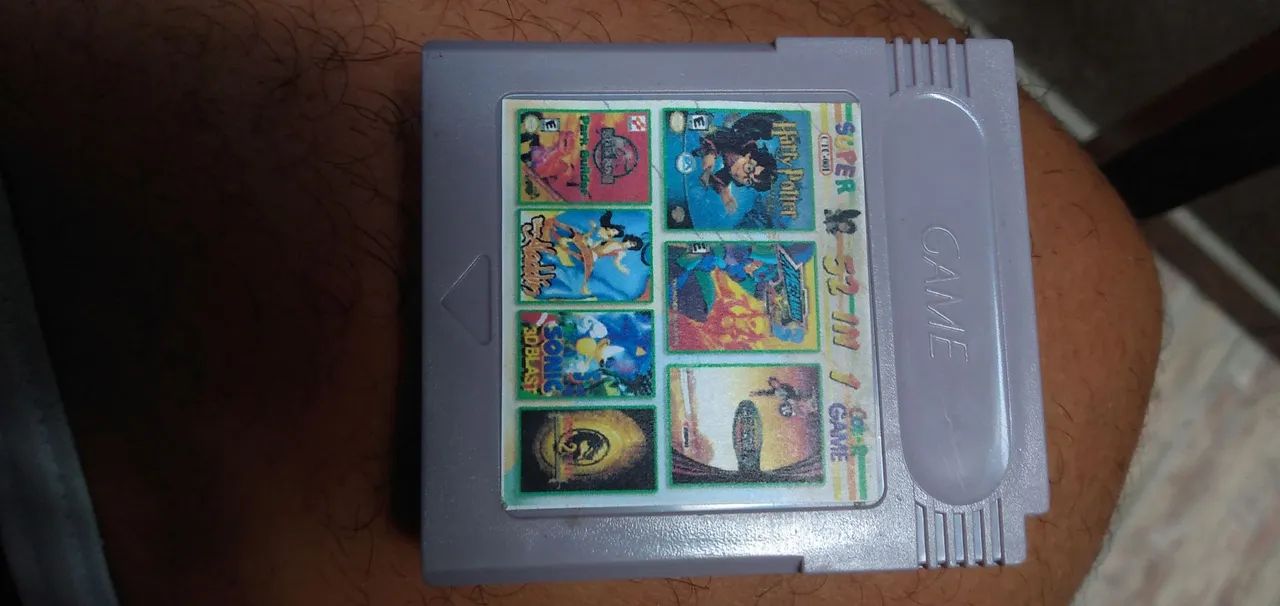 4 Cartuchos game boy