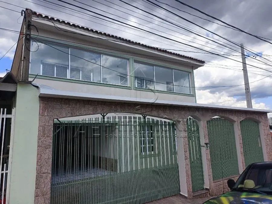 CASA ASSOBRADADA JARDINI COM 7 QUARTOS - Foto 2
