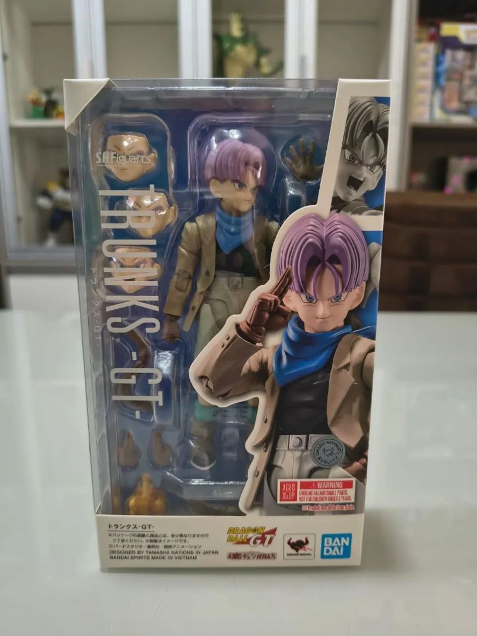 Sh figuarts Trunks GT lacrado 