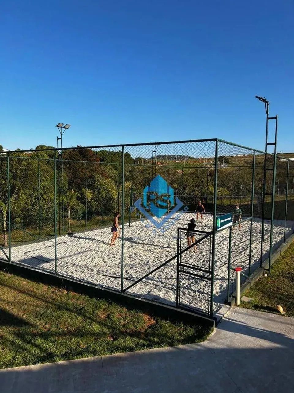 Terreno à venda em condomínio fechado , 296 m² por R$ 200 - Centro - Boituva/SP