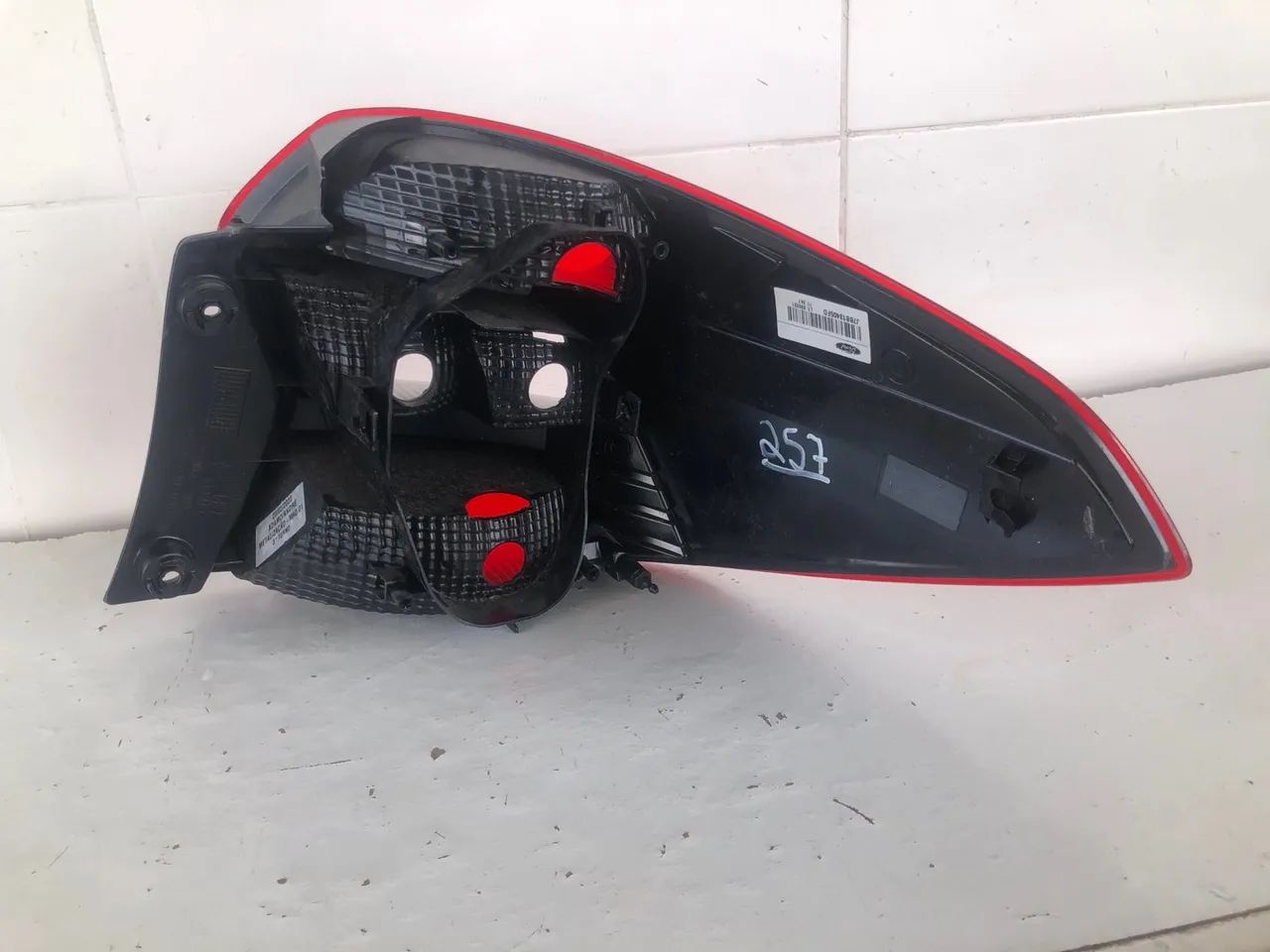 Lanterna Ford Ka Sedan 2018/19/20/21/2022 Esquerda Original - Foto 2