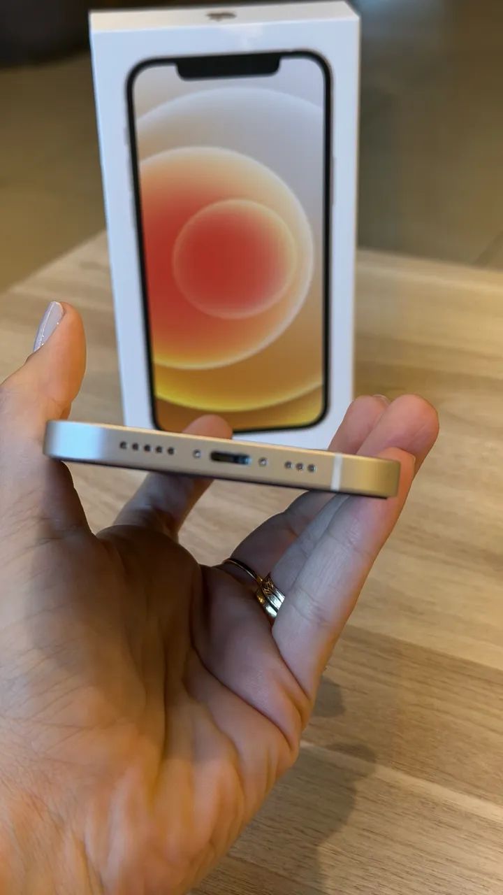 iPhone 12 64Gb 89% Branco - Seminovo - Foto 2