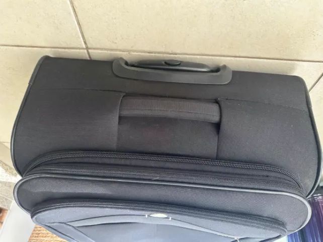 Mala De Viagem Delsey Grande Preta Duplo Zíper Anti Furto - Foto 4