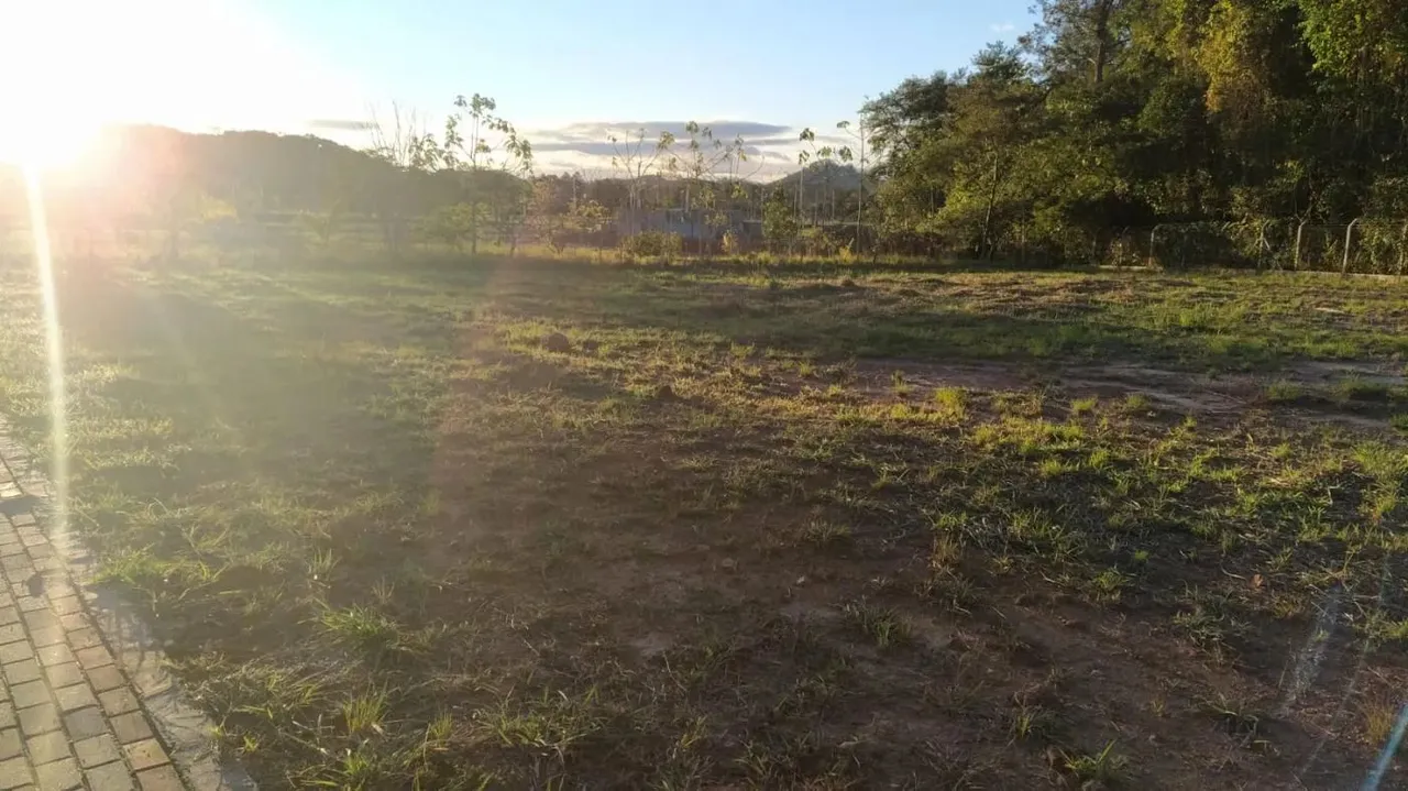 Lote em Condomínio Fechado para Venda em Guararema, Ajuda