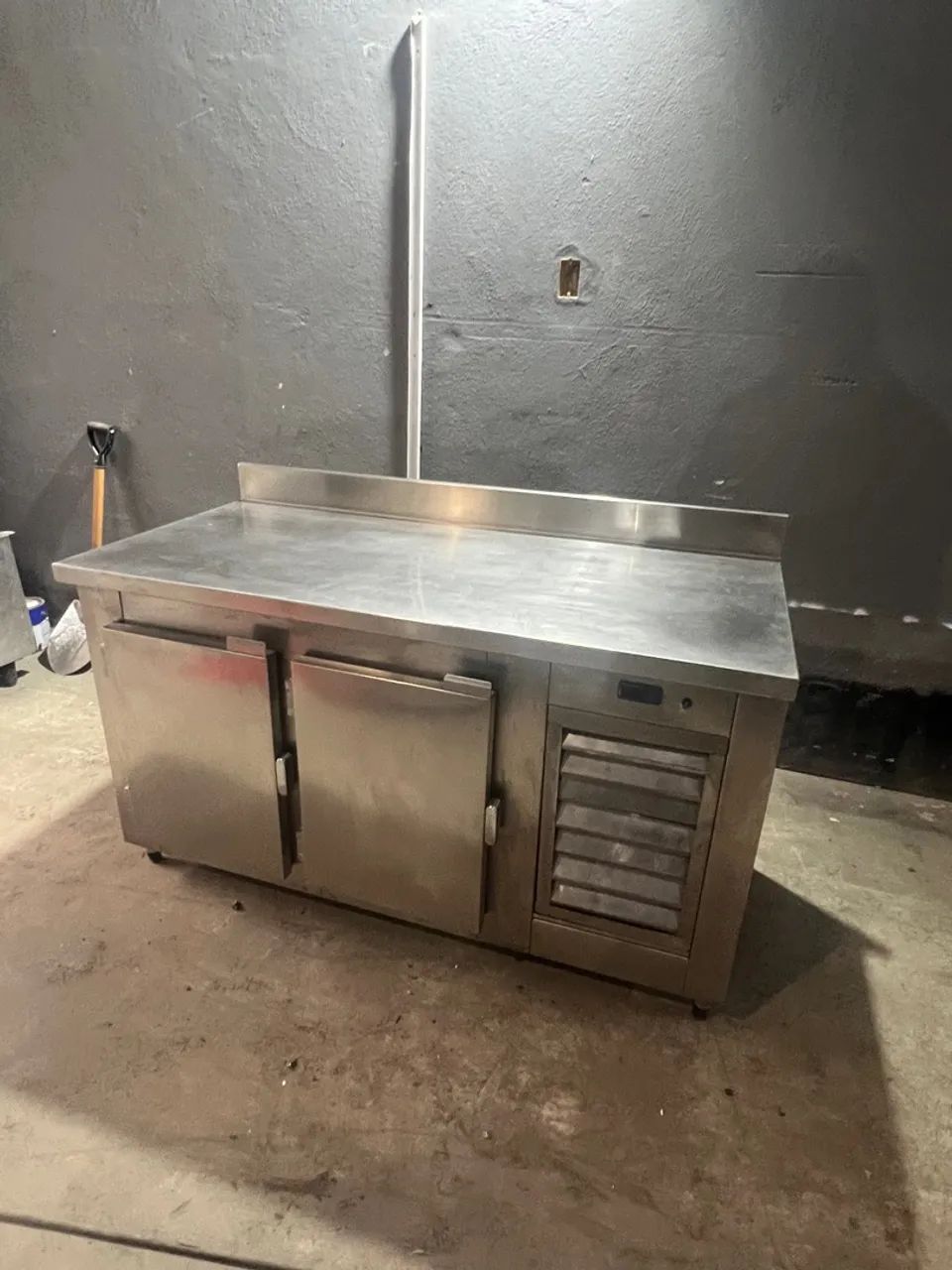 Balcoes de Aço Inox com Pia e Refrigerador - Foto 3