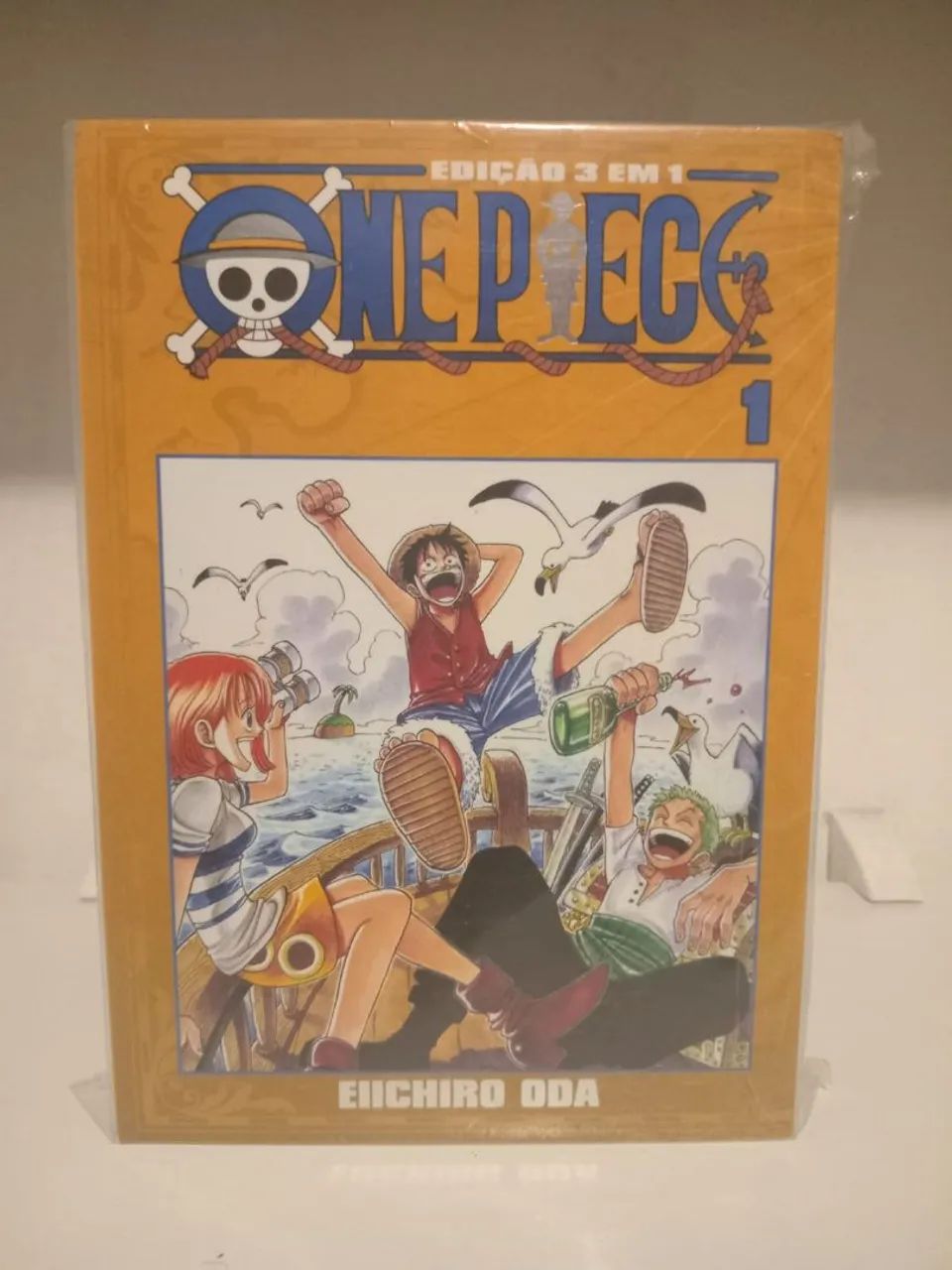 One piece 3 em 1 vol 1, 5, 6, 8 PROMOÇÃO - Livros e revistas
