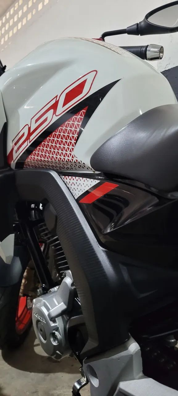  Twister CB 250F  - Foto 6