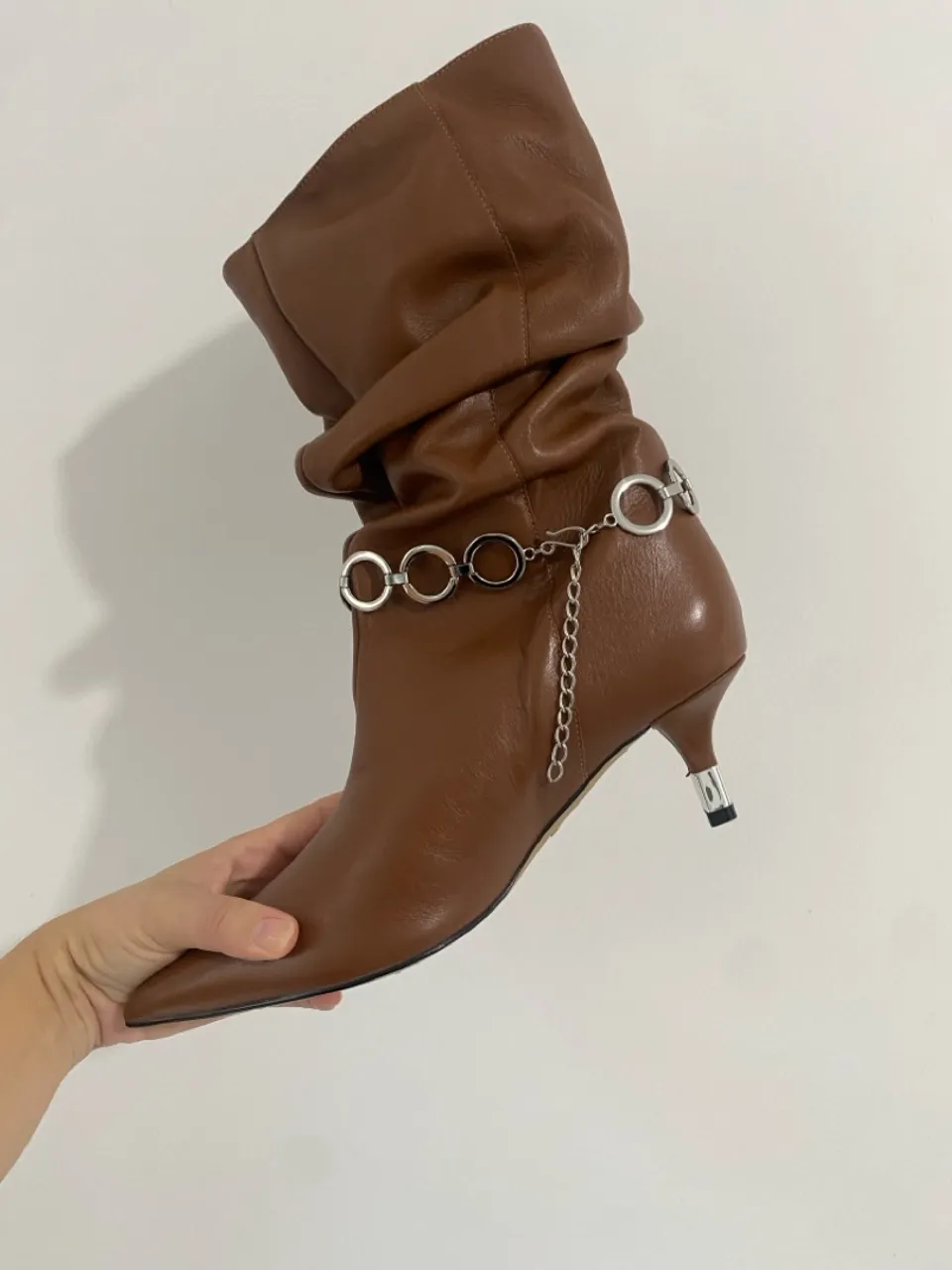 Bota de Couro Arezzo TAMANHO: 36/37