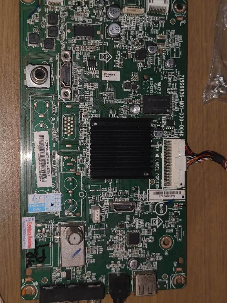 Placa Lógica Tv Philips 32 - 715g6836-m01-000-004k - Foto 2