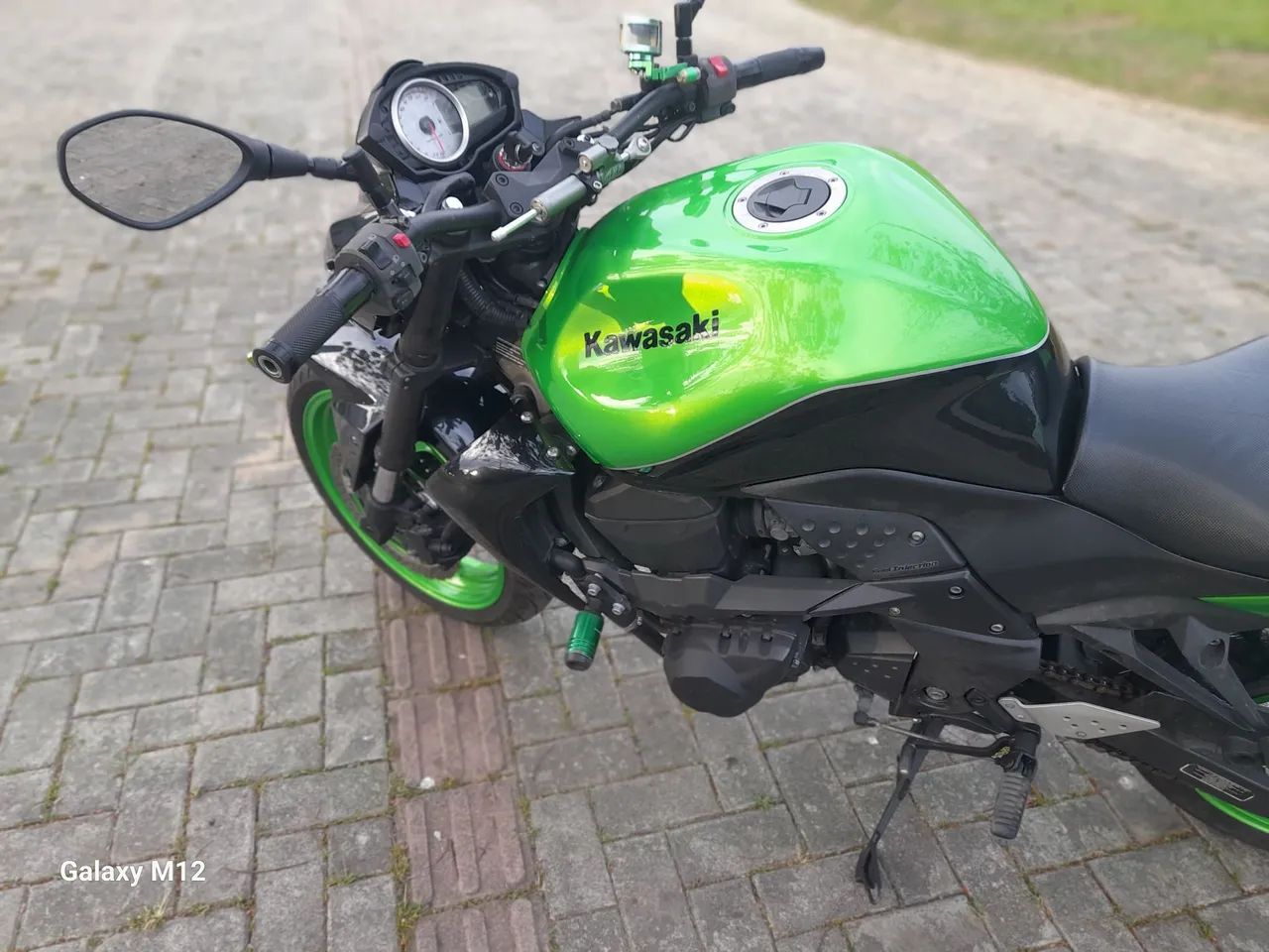 Kawasaki Z750 - Foto 4