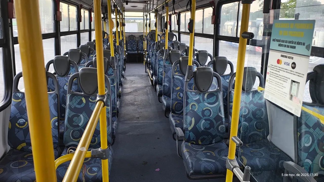 Mercedes 1721 - Foto 6