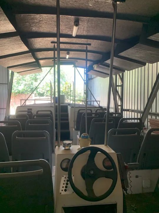 Barco fibra de vidro para 20 pessoas - Foto 6