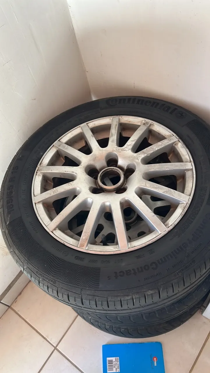 Rodas com Pneus Continental Aro 15 , Golf original