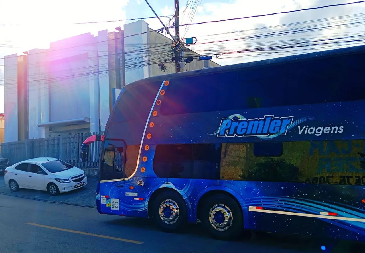 Ônibus  - Double Decker 2 andares 