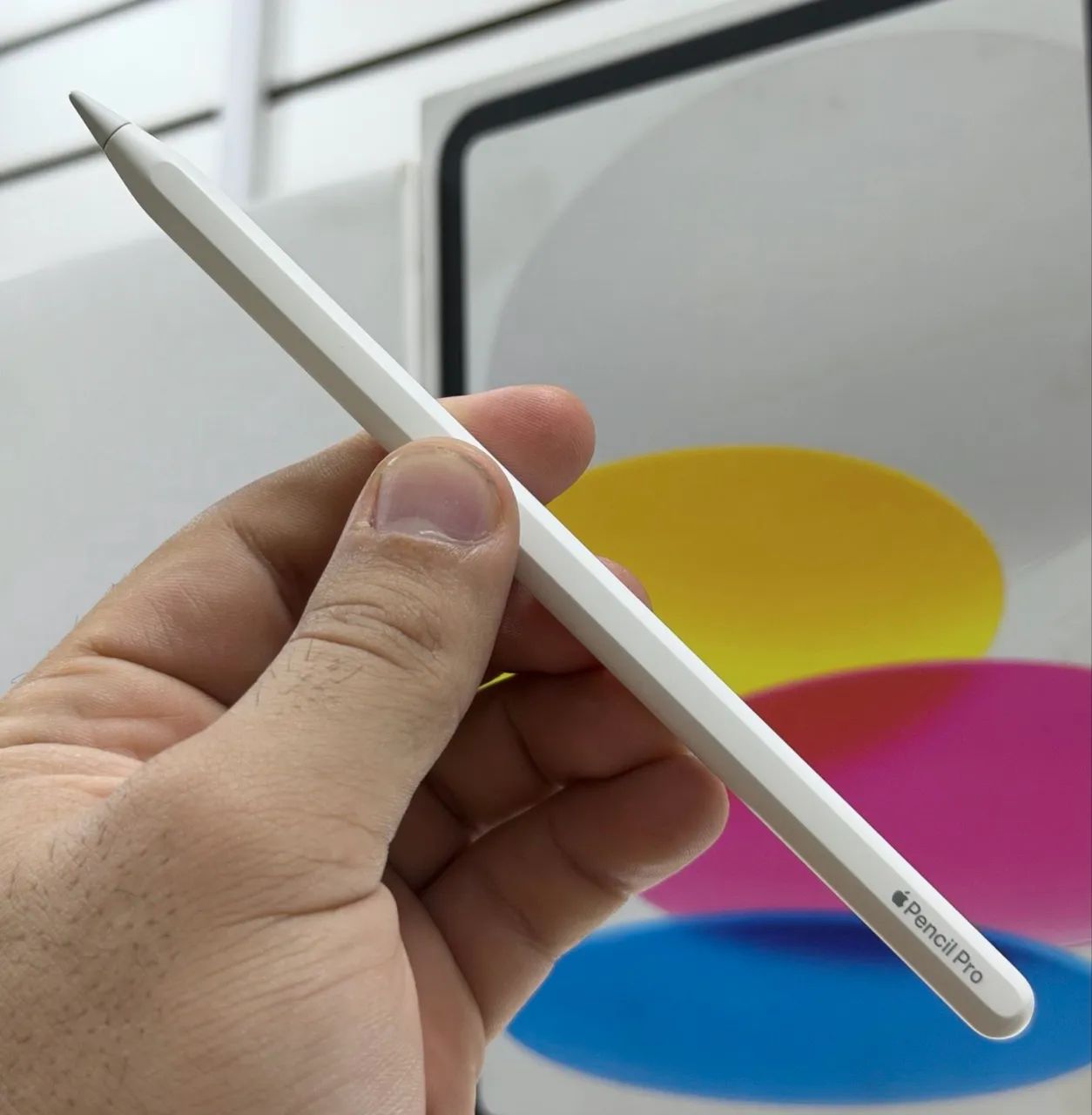 Apple Pencil Pro 箱無し Apple Pencil Proの箱にデザインがない？ : r