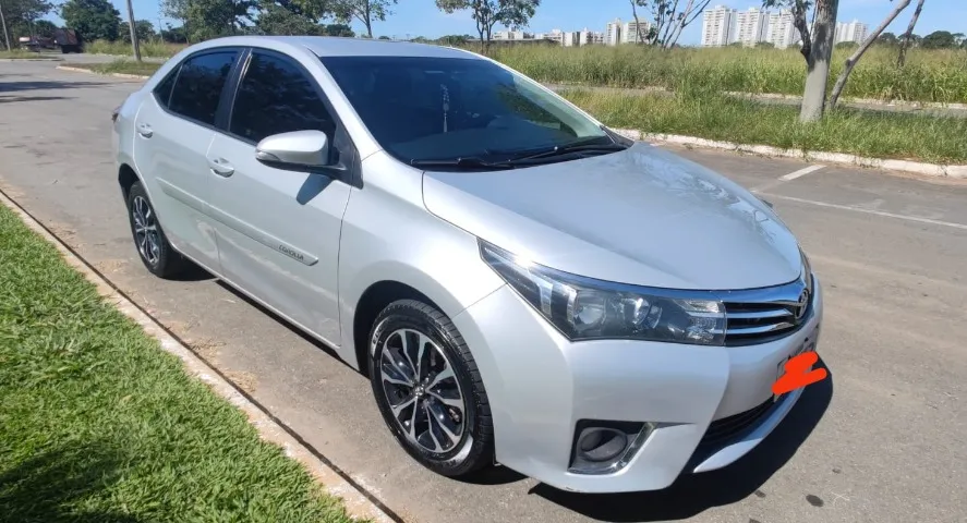Corolla GLI 1.8 Automático - 2016/2017